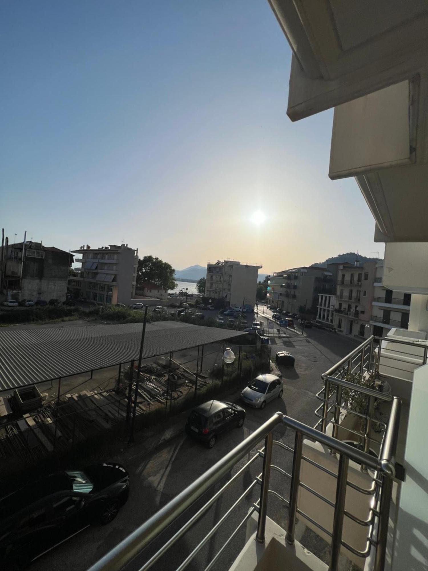 Niki Apartment 80 M2 In Gribovo Nafpaktos Eksteriør billede
